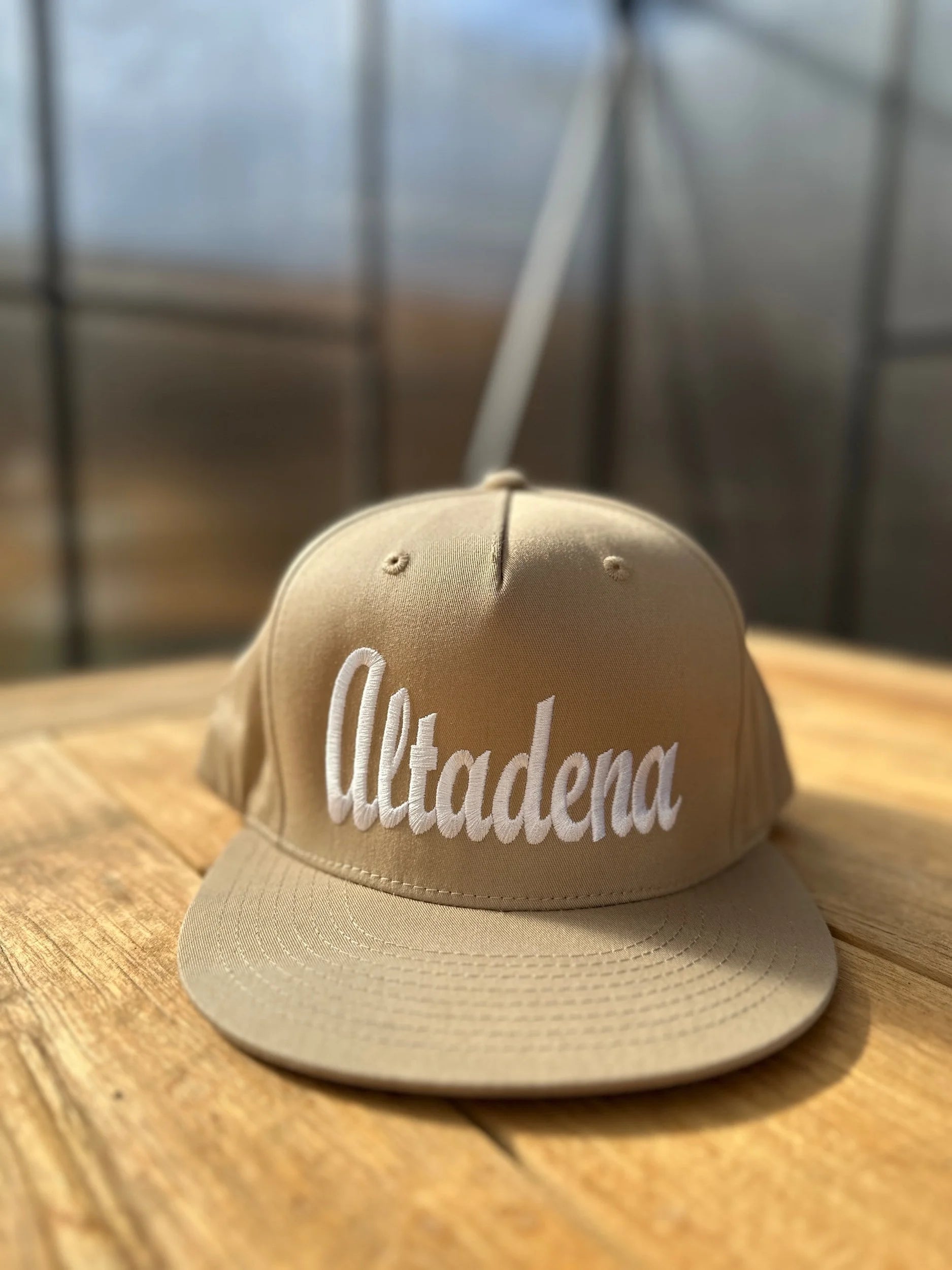 ALTADENA FLAT BRIM SNAP BACK SAND
