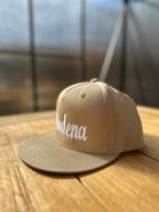 ALTADENA FLAT BRIM SNAP BACK SAND
