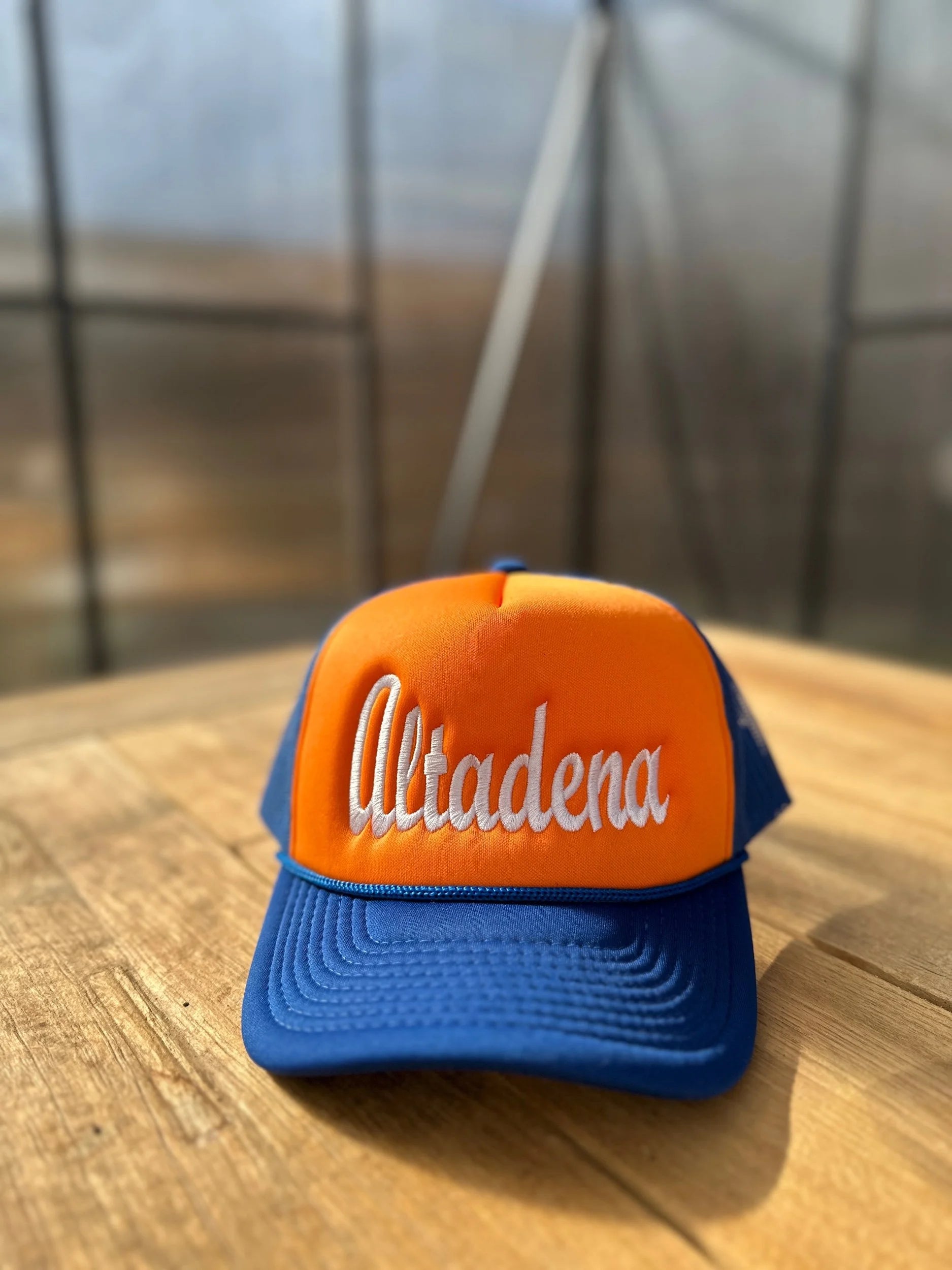 ALTADENA TRUCKER HAT ORANGE & BLUE