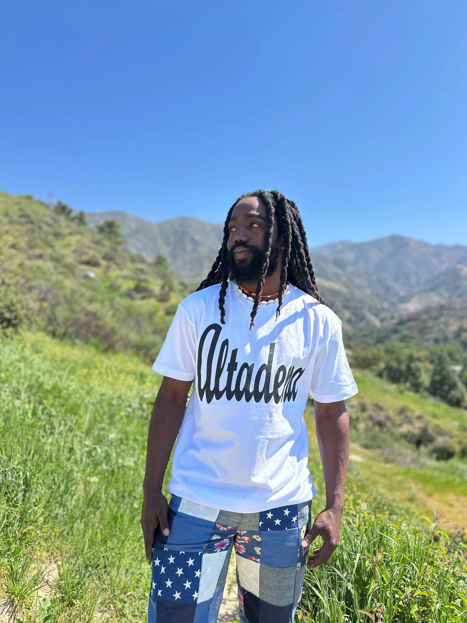 ALTADENA WHITE TEE