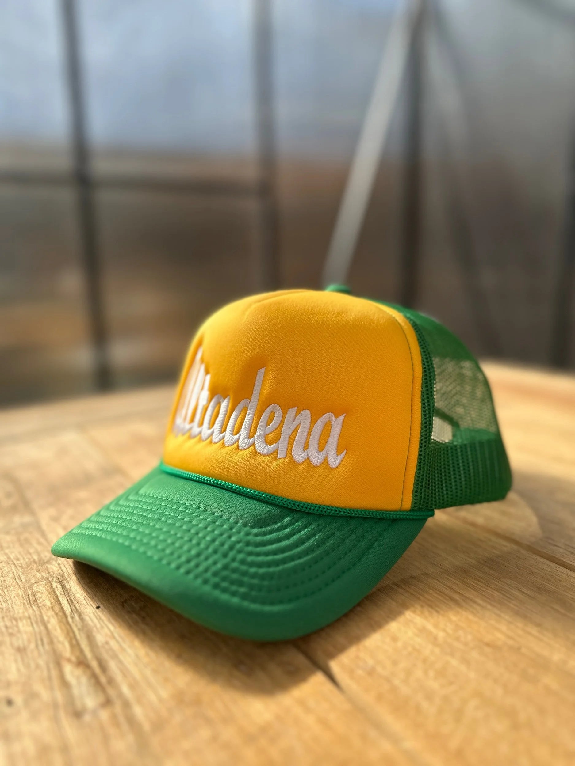 ALTADENA TRUCKER HAT YELLOW & GREEN