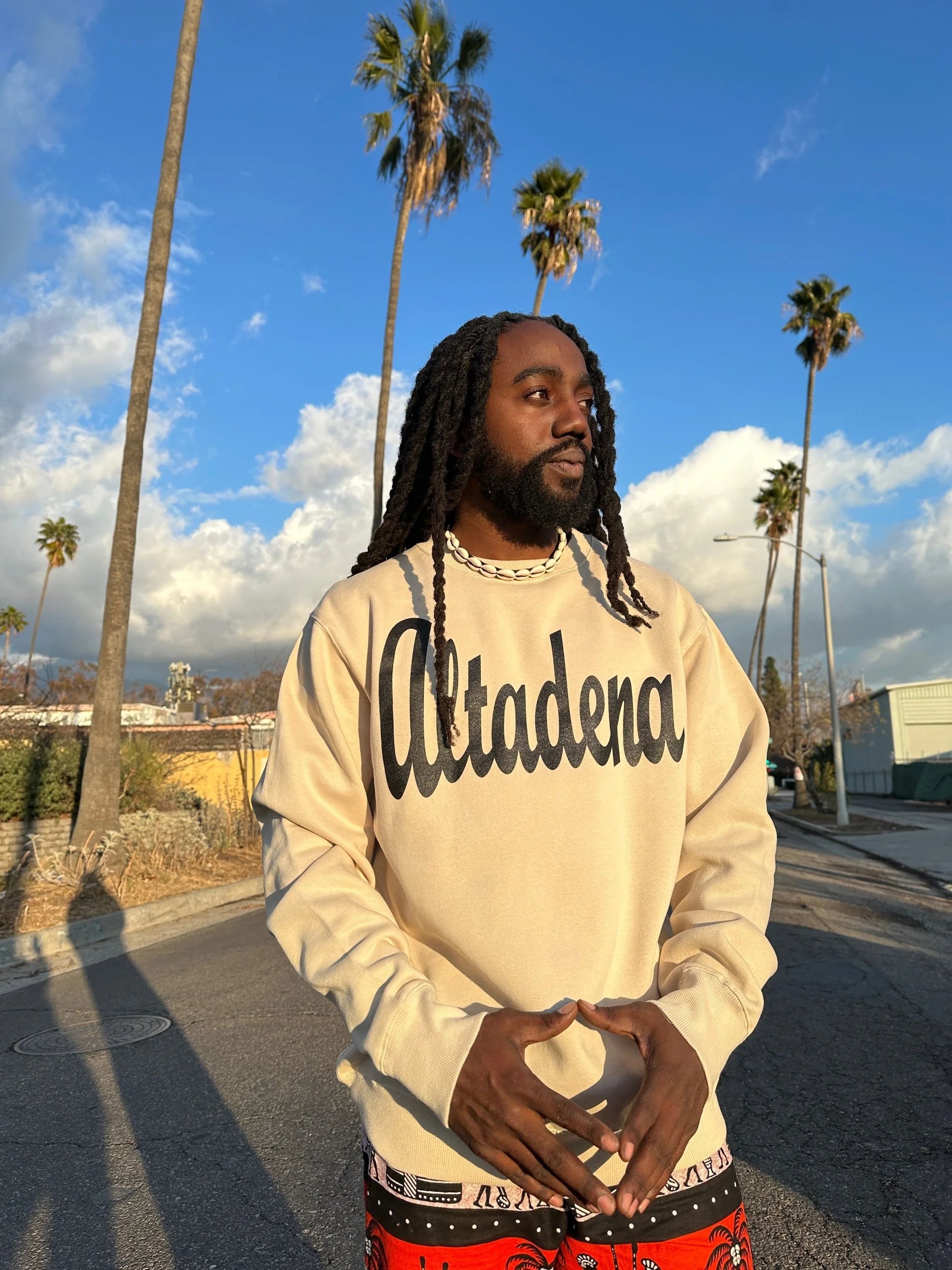 ALTADENA CREWNECK SAND